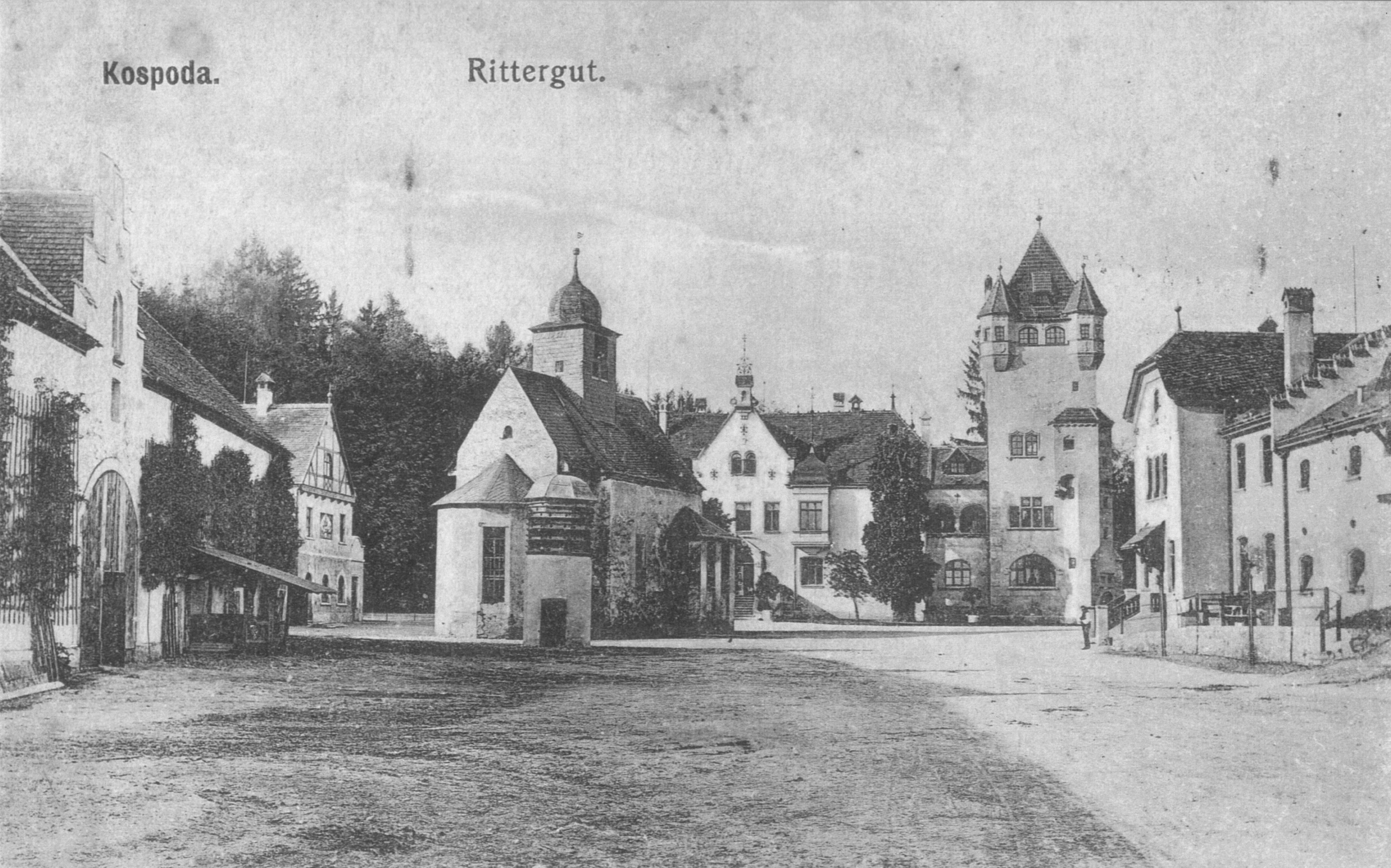 Eines der ältesten Bilder des Gutes. Man sieht hier schön in der Mitte die Kapelle und im Hintergrund das Schloß mit seinem märchenhaftem Turm. Rechts und links lagen die Stallungen und Wirtschaftsgebäude.